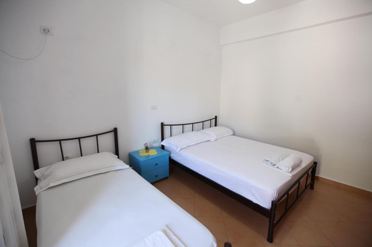 Hotel Lagjini Lukovë Esterno foto