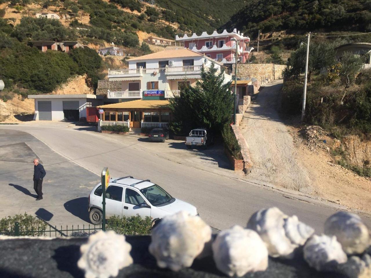 Hotel Lagjini Lukovë Esterno foto