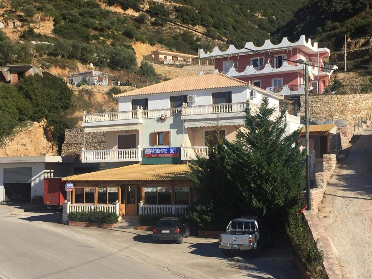 Hotel Lagjini Lukovë Esterno foto