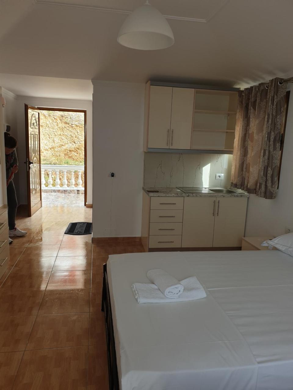 Hotel Lagjini Lukovë Esterno foto